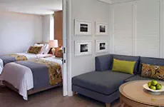 Suite Familiale avec Vue Piscine