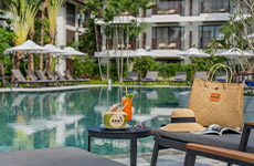 Aqua Eatery & Bar