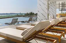 Aqua Eatery & Bar